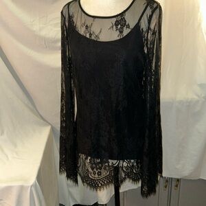 WHBM lace bell sleeve blouse with camisole